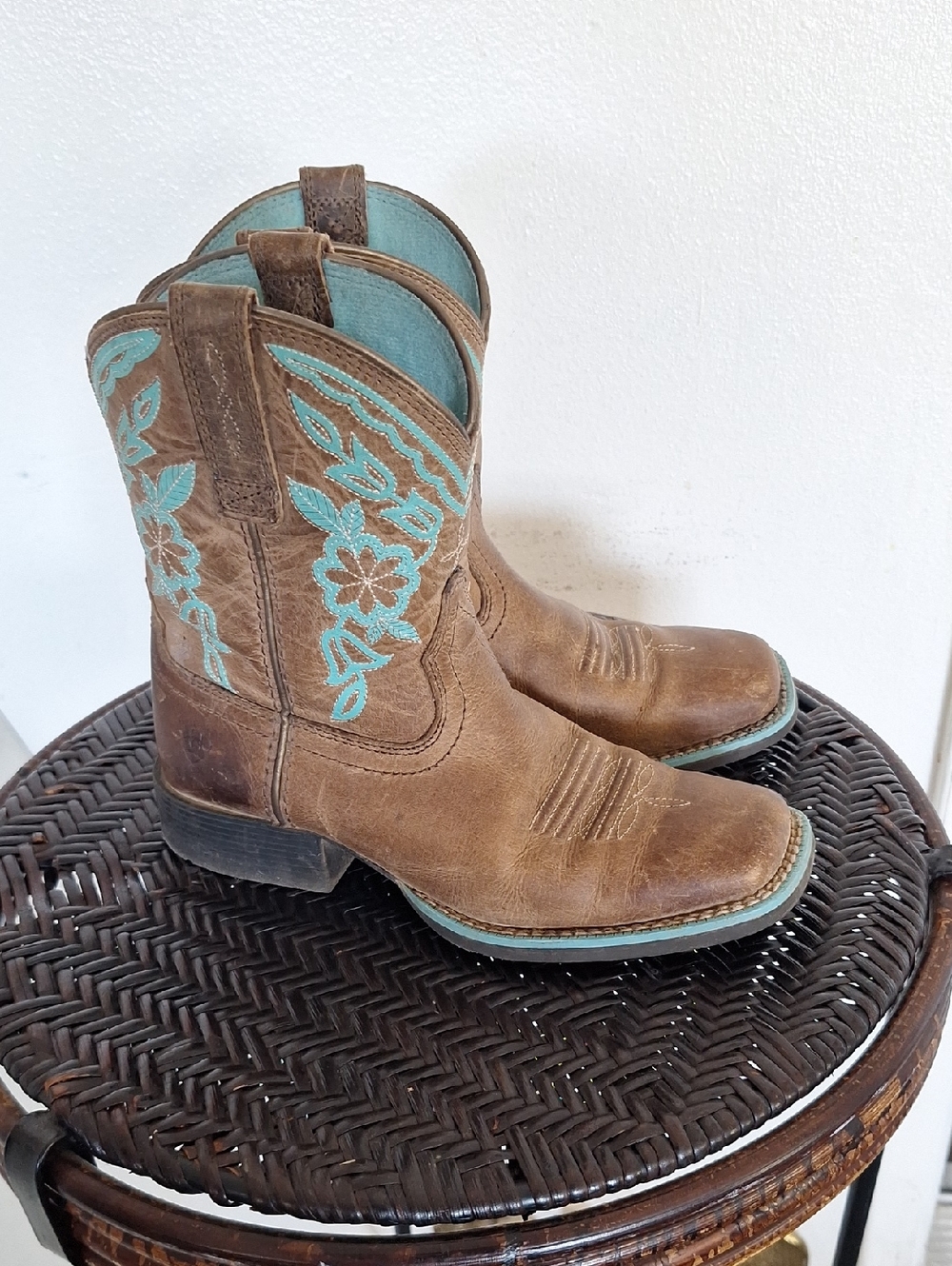 Ariat Girls Kid Boots Size 1 - Picture 5 of 12
